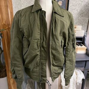 Vintage US Military 80’s Old CVC Tanker Khaki Inner Tags Bomber Jacket Small